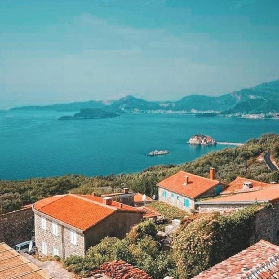 Apartments Dragisic Sveti Stefan Buitenkant foto