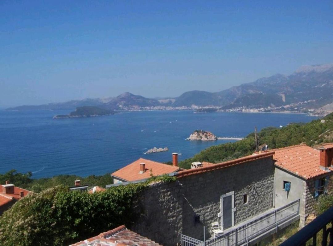 Apartments Dragisic Sveti Stefan Buitenkant foto
