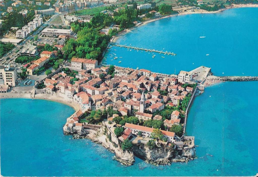 Apartments Dragisic Sveti Stefan Buitenkant foto